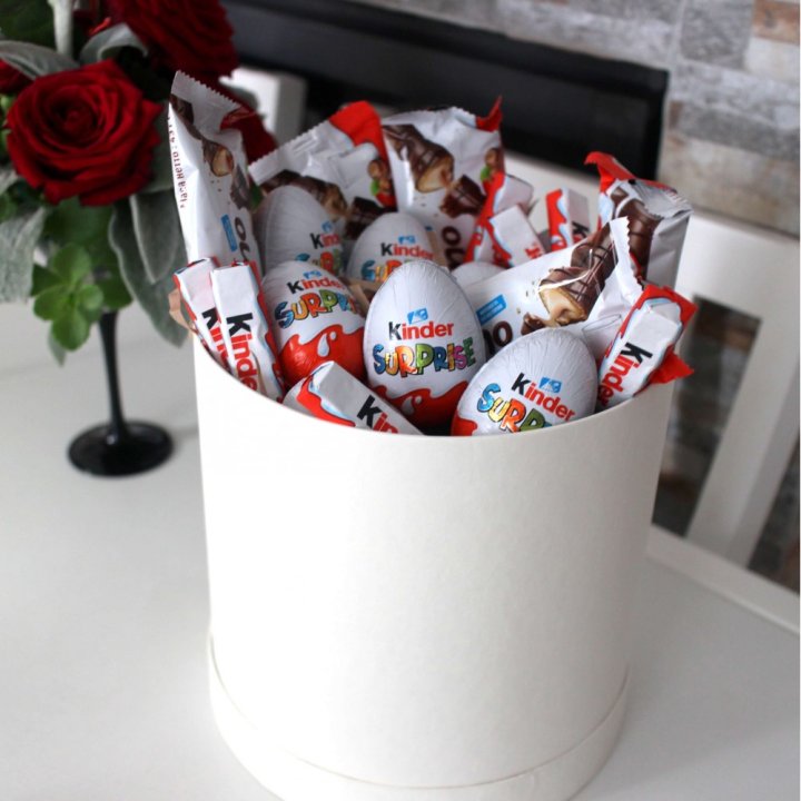 Коробка с киндерами  в Чебоксарах