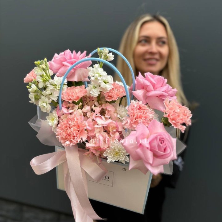 Сумочка "Бал цветов" в Чебоксарах