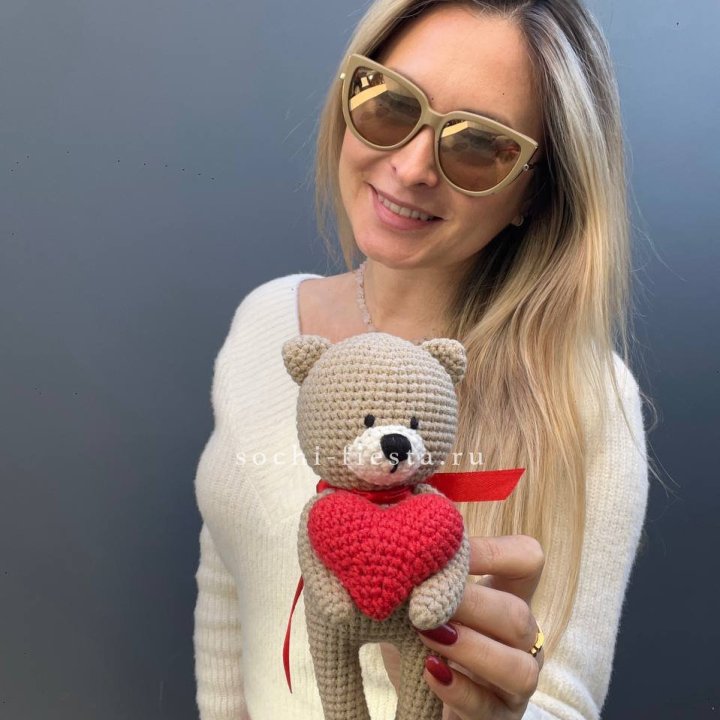 Мишка с сердцем ручной работы в Чебоксарах