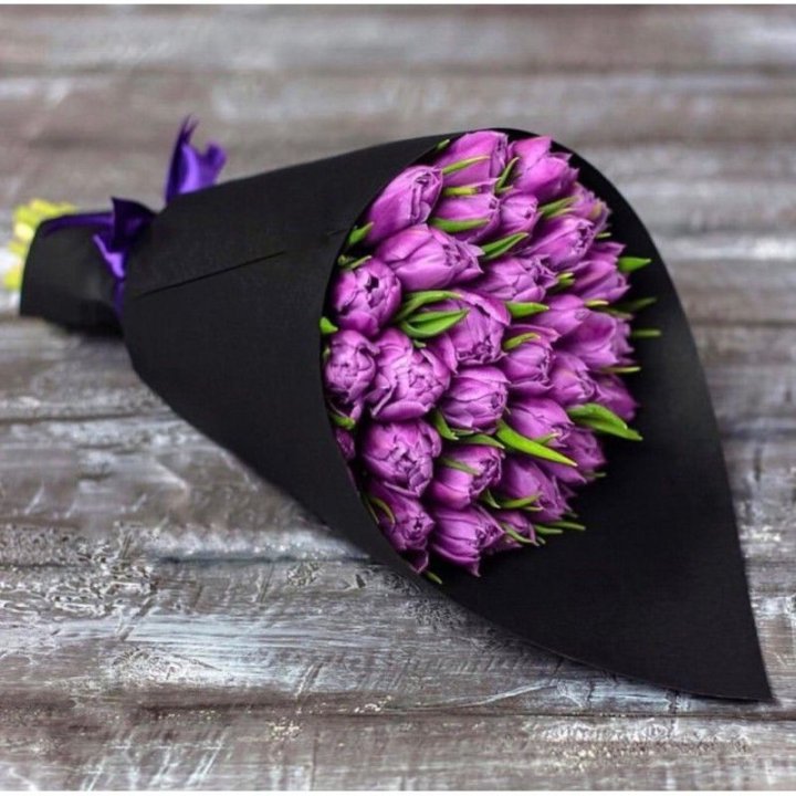 Пионовидные тюльпаны блэк в Чебоксарах